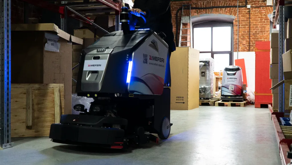 Робот MEFERI MFSC-75 для уборки помещений, работающий как в ручном, так и в автономном режимах